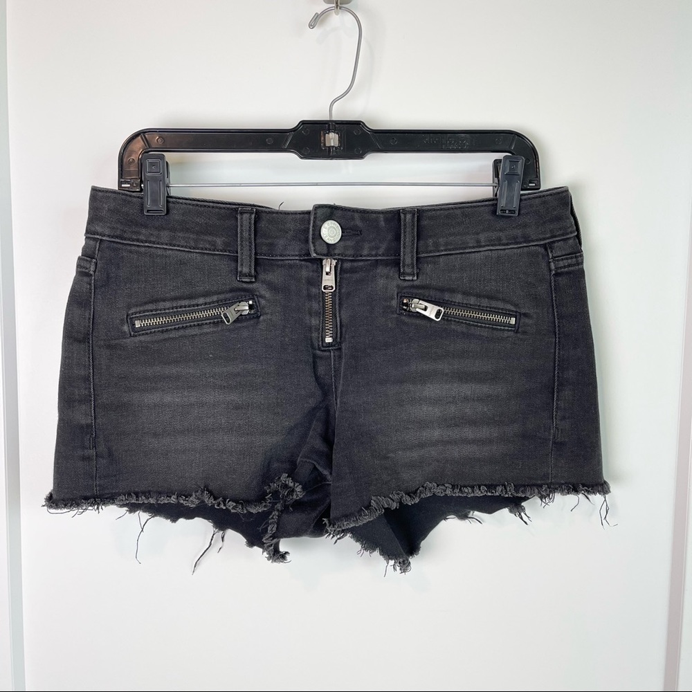 Express Mid Rise Denim Shorts - Picture 2 of 7